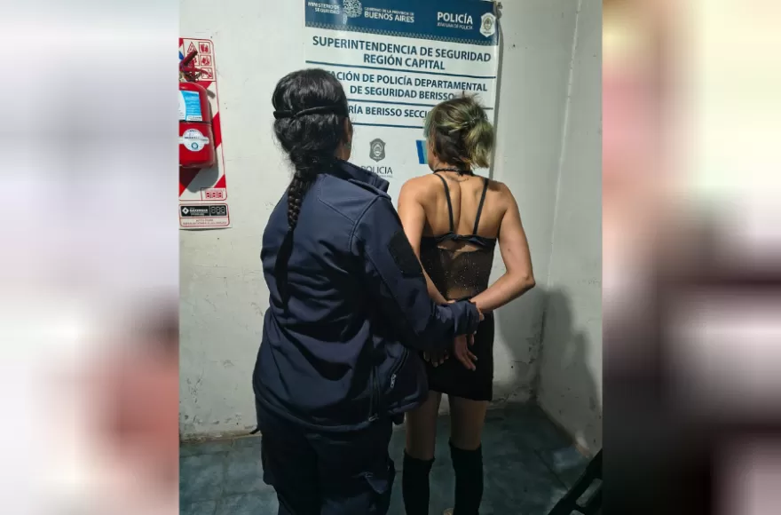 La mujer fue trasladada a la dependencia policial a fin de esclarecer lo sucedido.