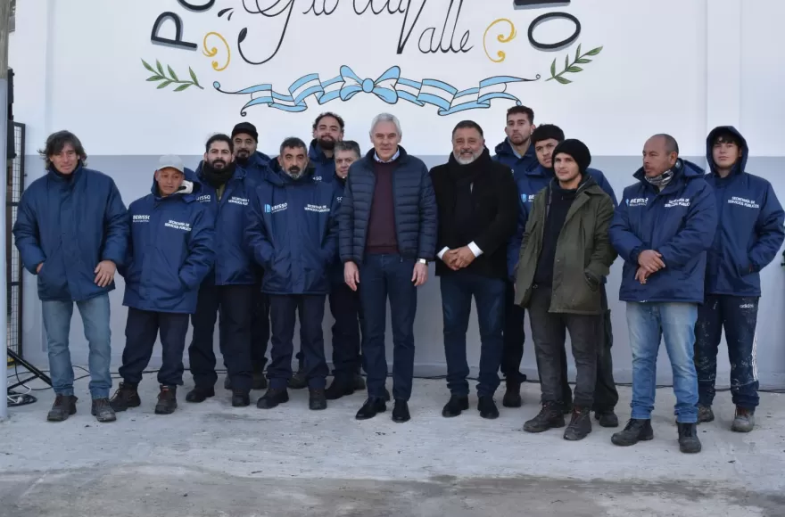 Cagliardi encabezó el acto.