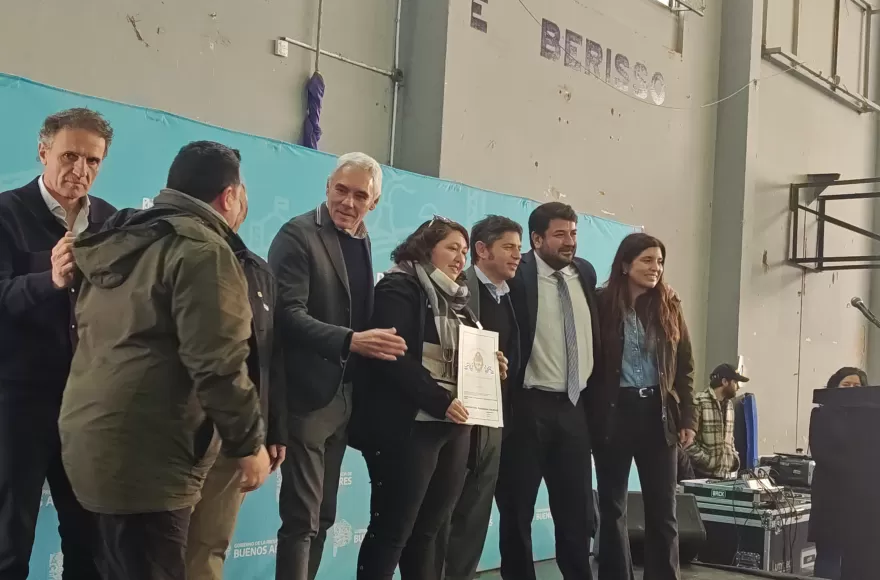 Berisso celebra entrega de viviendas y más obras