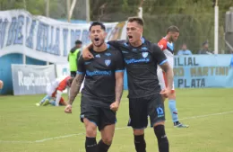 Victoria de Villa San Carlos y se aproxima a la punta
