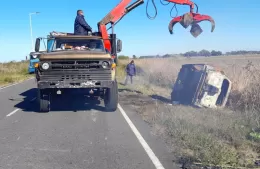 Remoción de vehículos abandonados en Camino Real