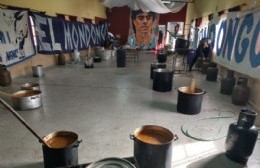 "Los soldados de la olla y el cucharón" en una acción solidaria por el aniversario de Gimnasia