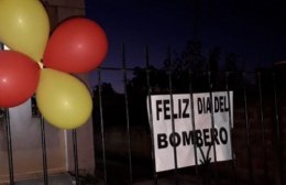 Vecinos del Barrio Santa Teresita brindaron un cálido saludo a los Bomberos Voluntarios en su día