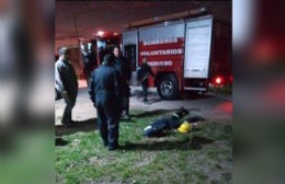 Los bomberos lograron rescatar sano y salvo a un perrito: había caído al desagüe