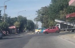 Génova y Puente Roma: cortaron el tránsito en dirección a La Plata