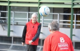 Juegos Bonaerenses: Una de cal y una de arena en el fútbol-tenis berissense