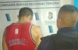 Tenía pedido de captura y lo detuvieron por un intento de robo en La Franja