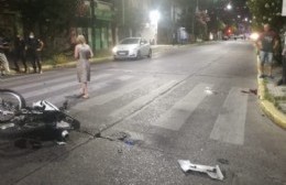Impactante accidente en Montevideo esquina 16: un joven herido de gravedad