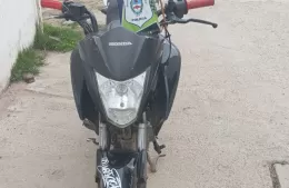 Un control de rutina permitió detectar una moto con pedido de secuestro