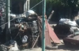 Un barrio afectado por la presencia de vecinos conflictivos, dueños de una chatarrería