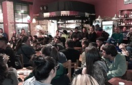 Mateada de la juventud con Cagliardi en el Barrio Nueva York