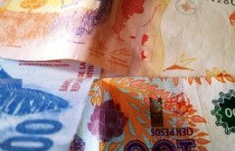 ¿Qué hacer con los pesos?: Tres portafolios para invertir tus ahorros