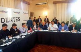 Nedela participó de un nuevo Foro de Intendentes de Cambiemos