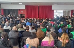 Se realizó el "Encuentro Regional Mesa Sindical" al grito de "Massa presidente" y "Kicillof gobernador"