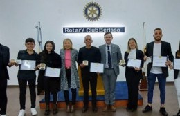 El Rotary Club realizó un reconocimiento a los taekwondistas berissenses que participaron del Mundial