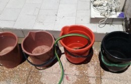 Siguen los reclamos por el agua: Vecinos cargan en baldes e inician acciones legales