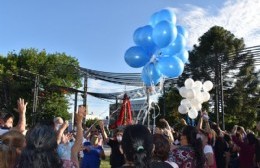 Suelta de globos para homenajear a manzaneras y comadres