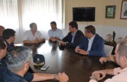 El secretario de Seguridad nacional se reunió con autoridades locales