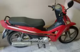 Detenido por robar motocicleta