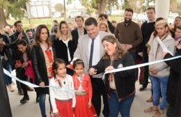 Nedela inauguró el Centro Cultural y Polideportivo "Papa Francisco"