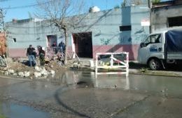 Se cortó el agua por la rotura de un caño maestro