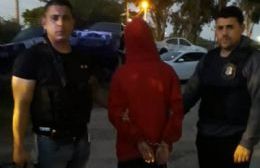 Allanamiento y detención en 20 entre 163 y 164