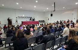 Ensenada: se realizó el acto de colación para los graduados de Psicologia