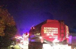 Voraz incendio destruyó una vivienda de 162 norte y 29