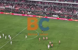 Estudiantes ya no es más Cacique del torneo y perdió frente a Lanús