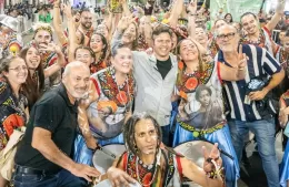 Ensenada desbordó de alegría en la primera noche del Carnaval de la Región