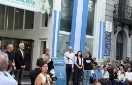 Alak asumi&oacute; al frente del PJ La Plata y llam&oacute; a la unidad del peronismo