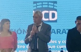 Cagliardi apeló al "acompañamiento" opositor en pos del "crecimiento de la ciudad"