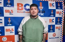 De la peluquería al streaming: la apuesta de “Kiki” con “La Mesaza”