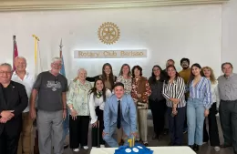 El Rotary Club de Berisso celebró su 71° aniversario con proyectos y compromiso comunitario
