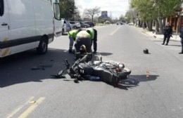 Accidente en 7 y 165: Motociclista herido