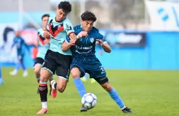 Villa San Carlos no pudo romper el 0 ante Brown de Adrogué