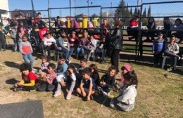 La Clínica Mosconi homenajeó a los más pequeños entre golosinas, sonrisas y amor