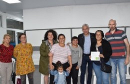 Entrega de tarjetas alimentarias a comedores y merenderos