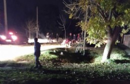 Vecinos reclaman por corte de luz en Villa Roca: Protesta sobre la calle 30