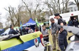 Recala en el Parque Cívico la muestra itinerante de la Policía Bonaerense