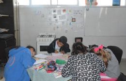 Variada oferta de talleres y cursos abiertos a la comunidad en el CIC de Barrio Obrero