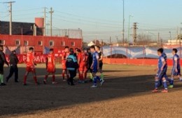 El Rojo de Ensenada perdió de local ante Argentino de Rosario