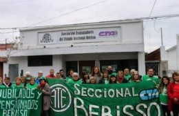 Homenaje a los trabajadores de primera línea y a la lucha de la clase obrera