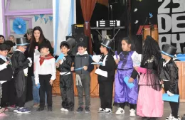 El acto central escolar por el 25 de mayo se realizó en la Primaria N° 6