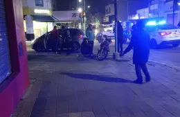 Choque entre un auto y una moto