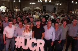 Presencia berissense en encuentro radical realizado en Saladillo