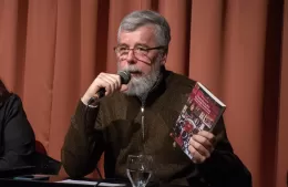 Carlos Ciappina presenta en Berisso su libro sobre la historia de la provincia de Buenos Aires
