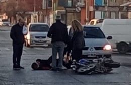 Montevideo entre 29 y 30: cayó de su moto y debió ser asistida por el SAME