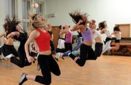 Clase de zumba solidaria de “Haciendo Lío Berisso”