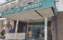 Llegó ebrio al Hospital, rompió un vidrio y después pidió atenderse